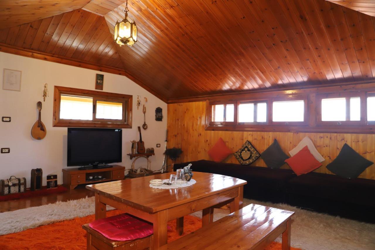 Raisa Guesthouse 12 Berat Exterior photo